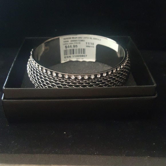 NWT! Crystal & Mesh Bangle by Serena Williams - Picture 4 of 4